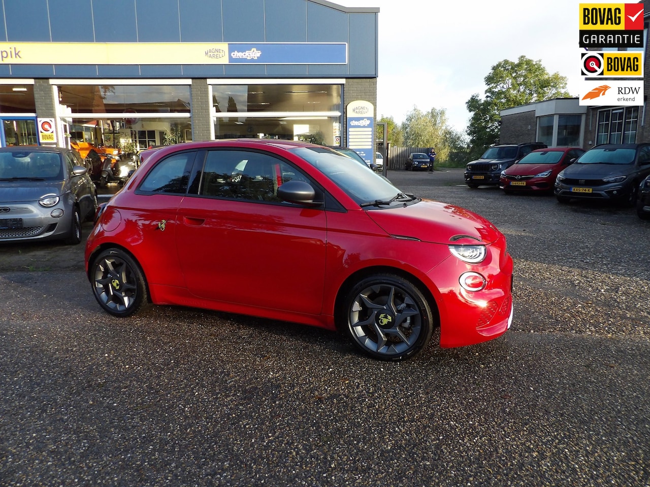 Fiat 500 Abarth - Urban 42 kWh / Rijklaarprijs - AutoWereld.nl