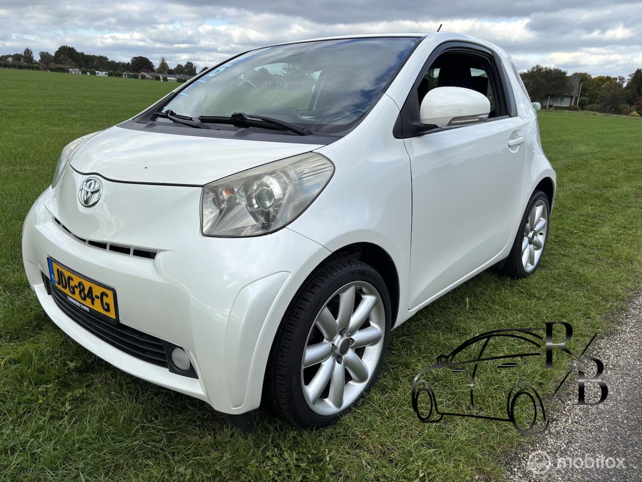 Toyota iQ - 1.0 VVTi Aspiration AIRCO ZEER ZUINIG - AutoWereld.nl