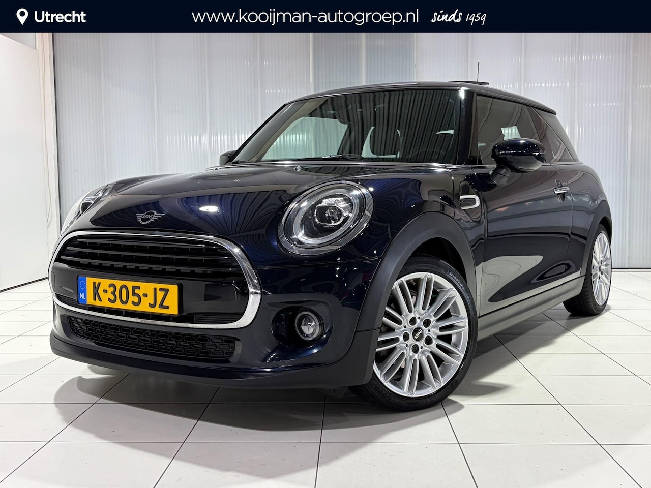 MINI 3-Deurs - 1.5 Cooper Classic Panoramisch dak, Applecarplay/Androidauto, Parkeersensoren, Cruise cont - AutoWereld.nl