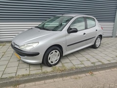 Peugeot 206 - 1.4 XR