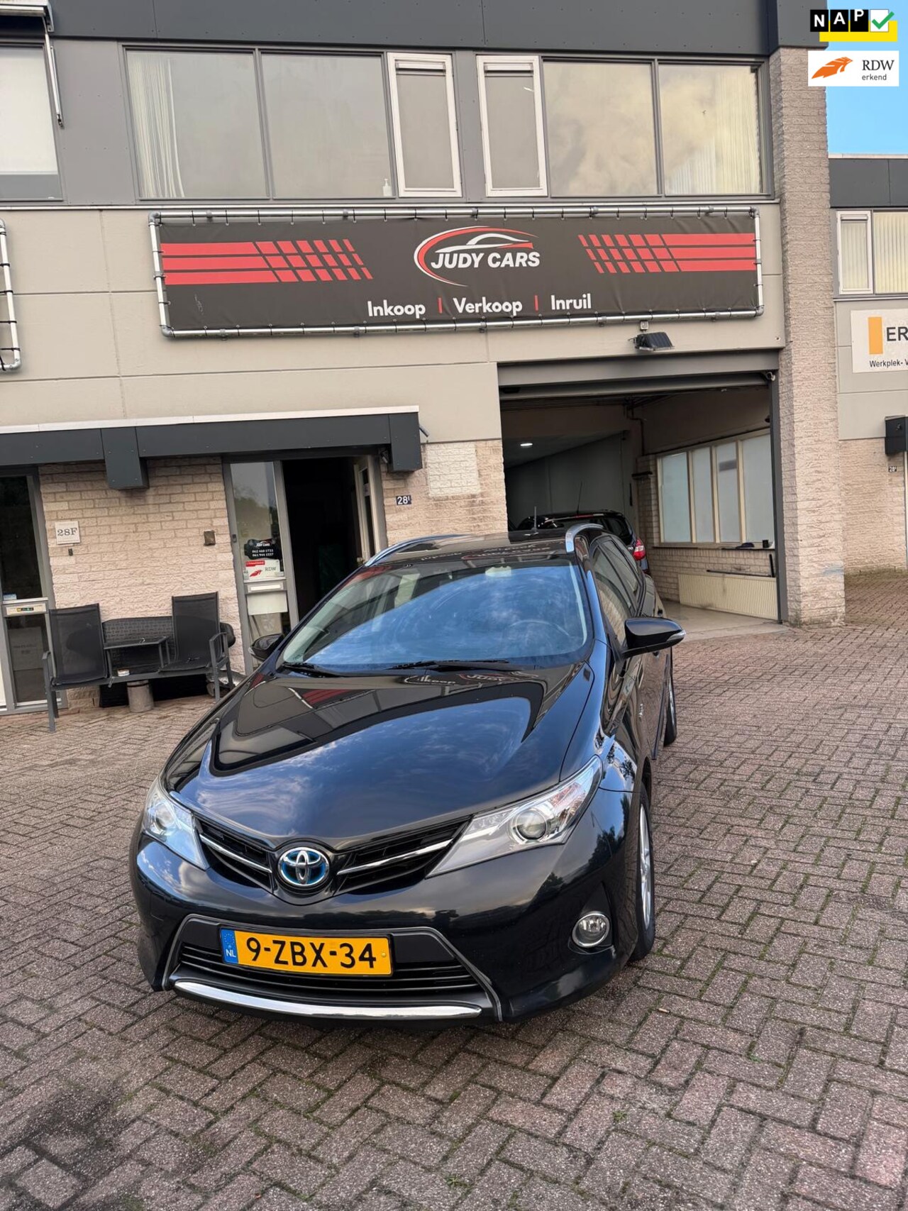 Toyota Auris Touring Sports - 1.8 Hybrid Aspiration 1.8 Hybrid Aspiration - AutoWereld.nl