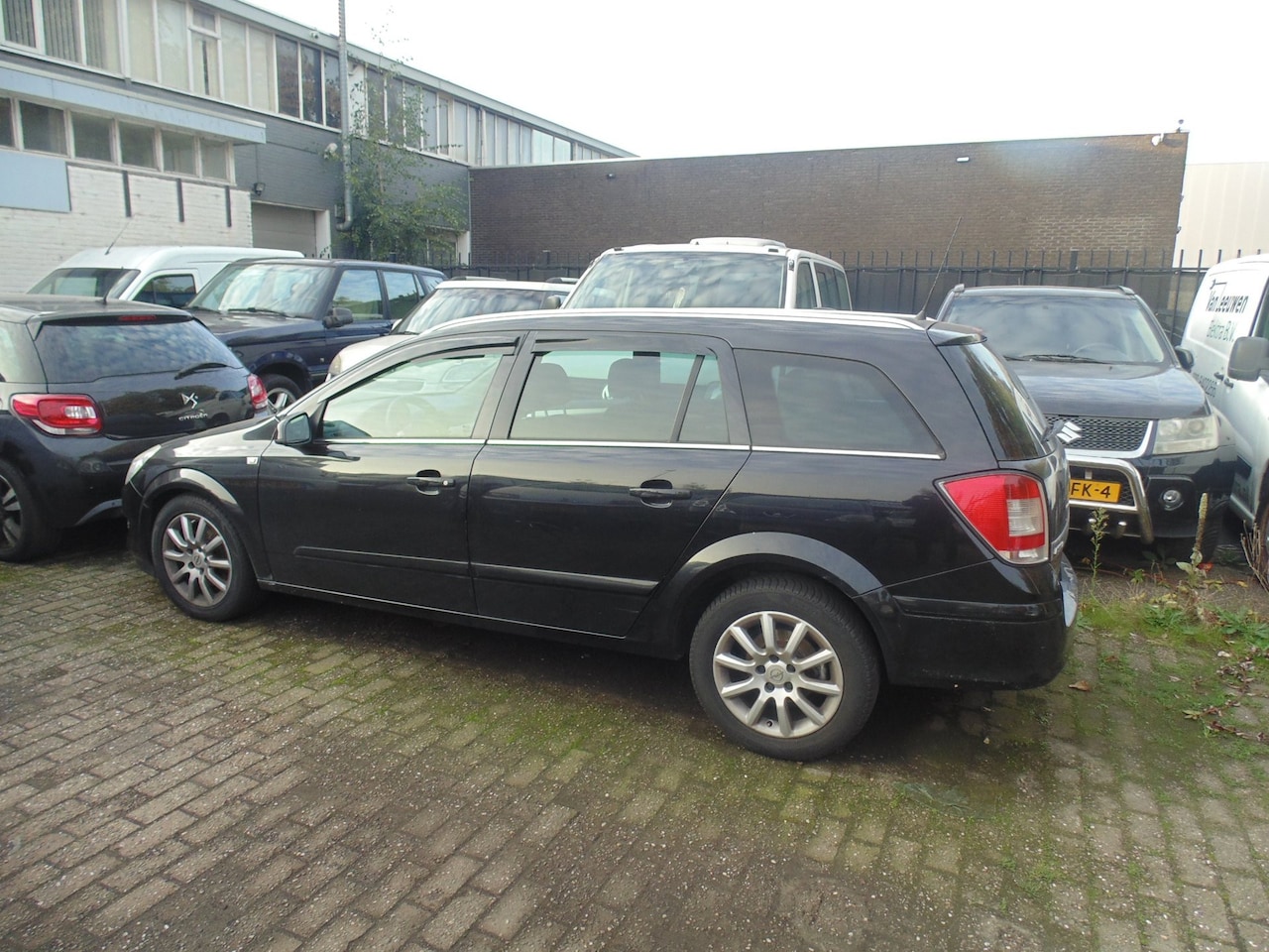 Opel Astra Wagon - 1.6 Temptation 2008 met airco apk 07-2027 - AutoWereld.nl