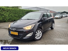 Hyundai i20 - 1.2i i-Deal 1e Eigenaar