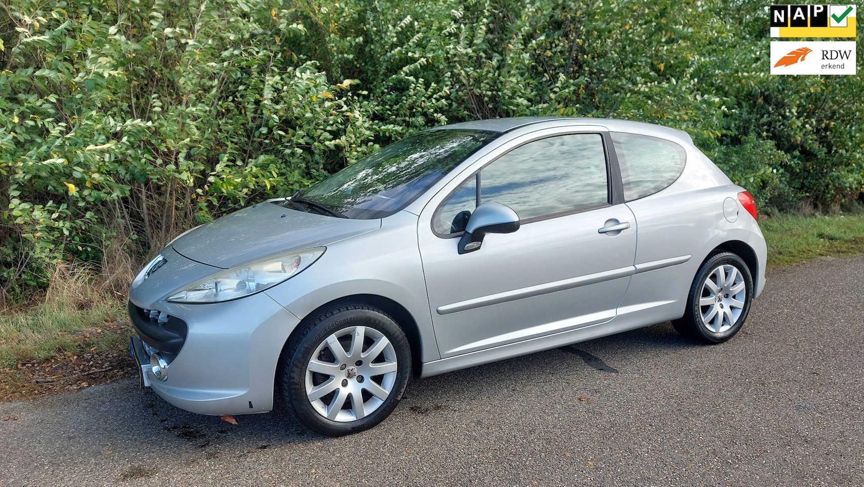 Peugeot 207 - 1.6-16V XS Première 1.6-16V XS Première - AutoWereld.nl