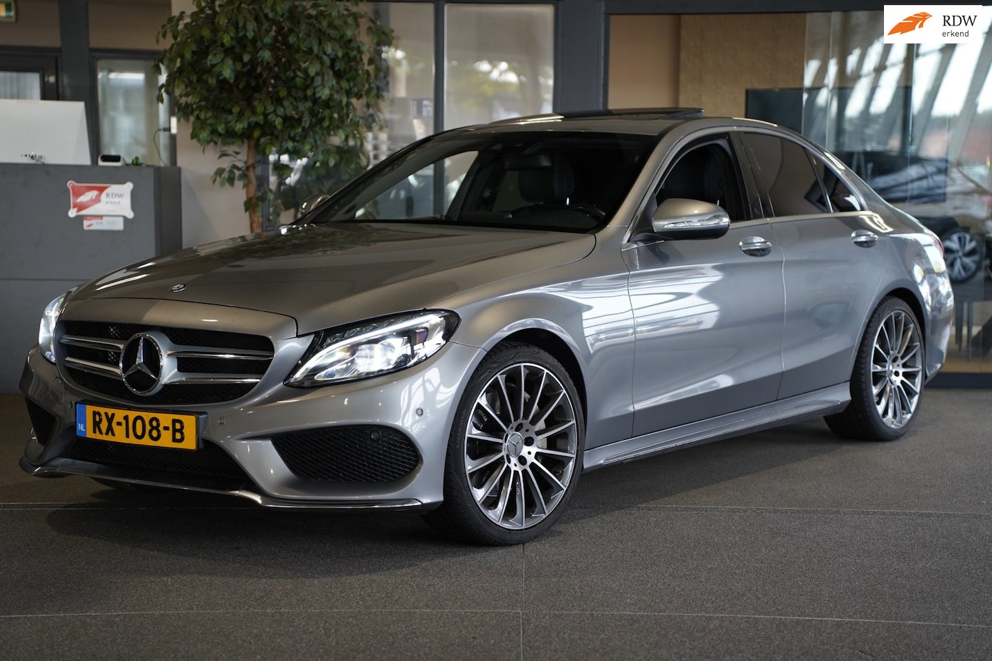 Mercedes-Benz C-klasse - 250 DCT AMG Dak Leder Burmester Xenon Navi Pdc Cruise - AutoWereld.nl