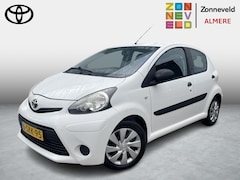 Toyota Aygo - 1.0 VVT-i Now