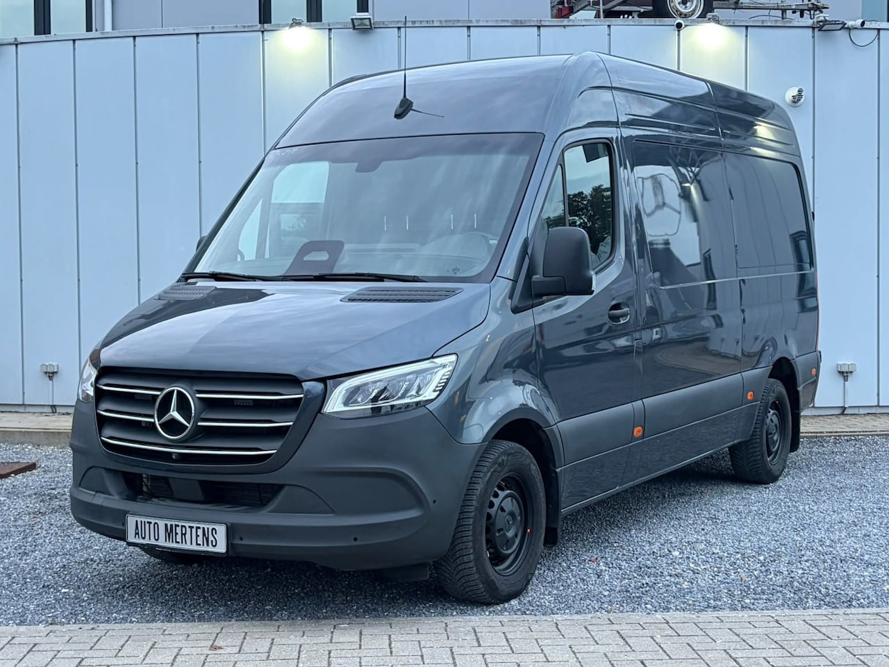 Mercedes-Benz Sprinter - 317CDI AUTOMAAT L2H2 Pro - AutoWereld.nl