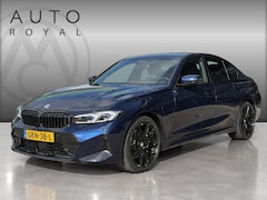 BMW 3-serie - 320e M-Sport HEAD-UP | SFEER VERLICHTING | HARMAN/KARDON | DODEHOEK DETECTIE | CAMERA | LE