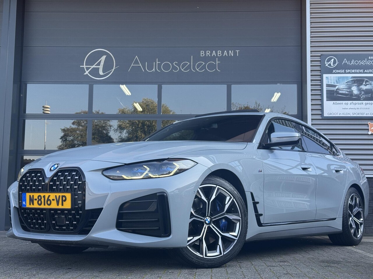 BMW 4-serie Gran Coupé - 430i Business Edition Plus Pano | Carplay | NAP - AutoWereld.nl