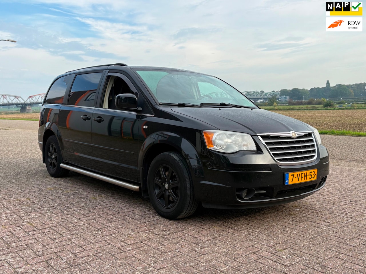 Chrysler Grand Voyager - 2.8 CRD LX Airco, Automaat! - AutoWereld.nl