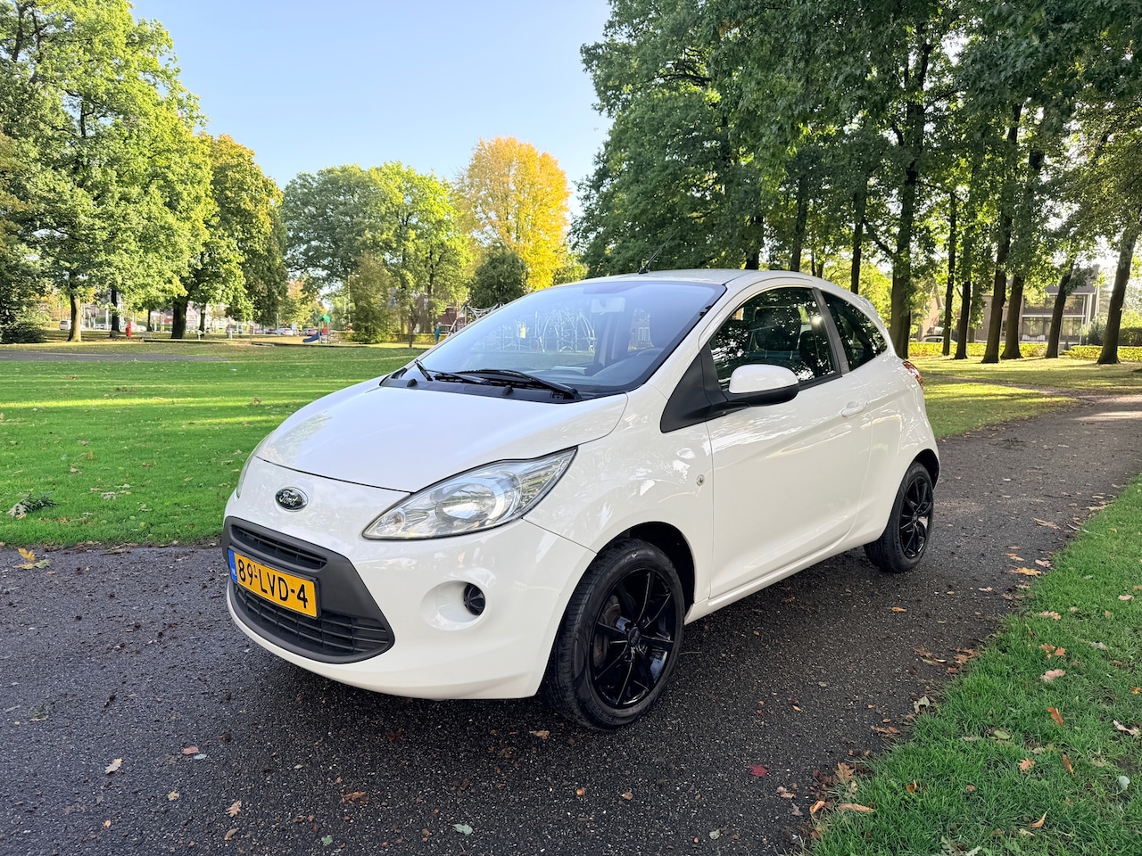 Ford Ka - 1.2 Cool&Sound Navi-Apple carplay Nette auto - AutoWereld.nl