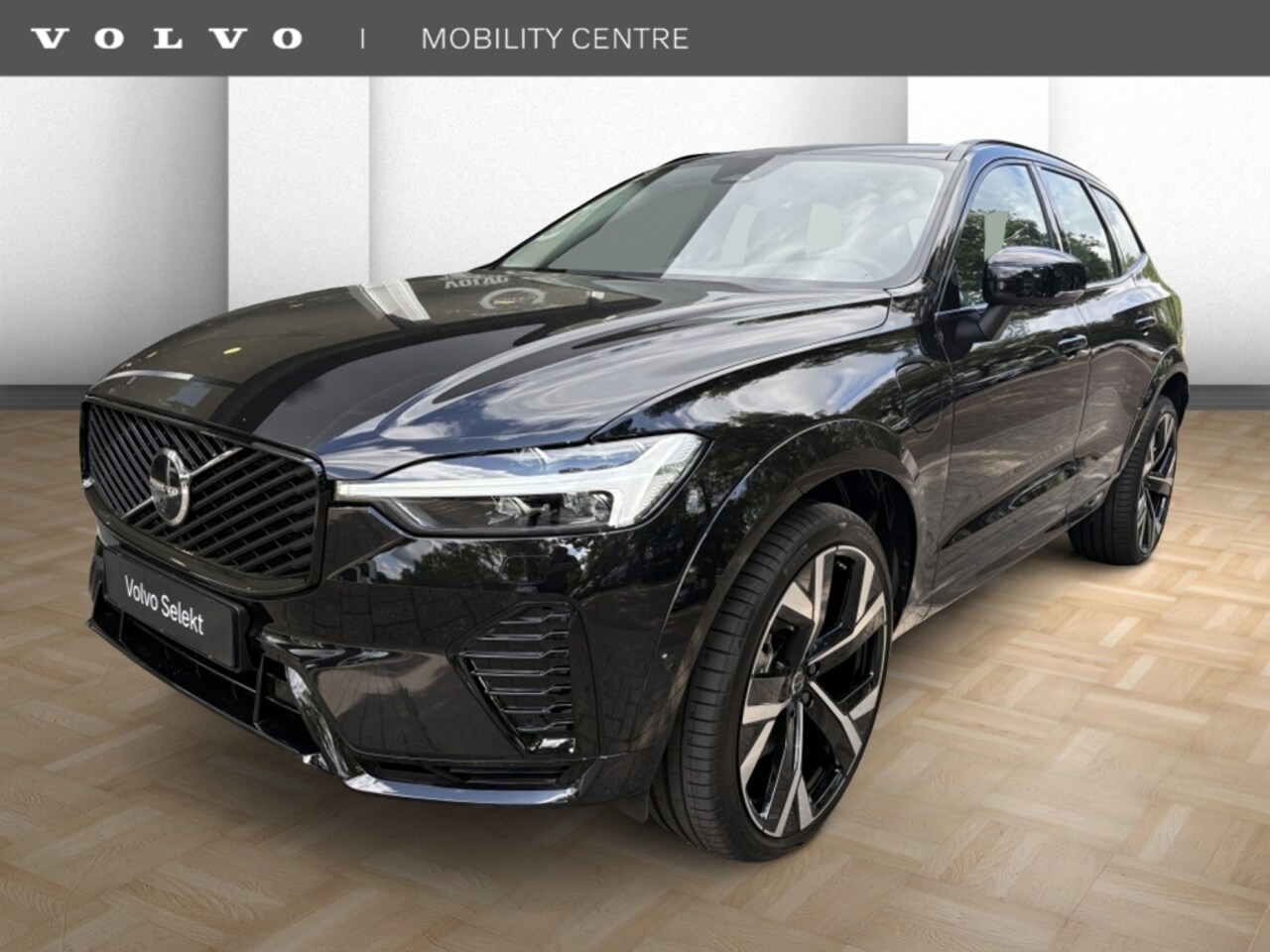 Volvo XC60 - T8 AWD Executive Black | FULL OPTION | DEMO | Luchtvering | Bowers & Wilkins audio - AutoWereld.nl