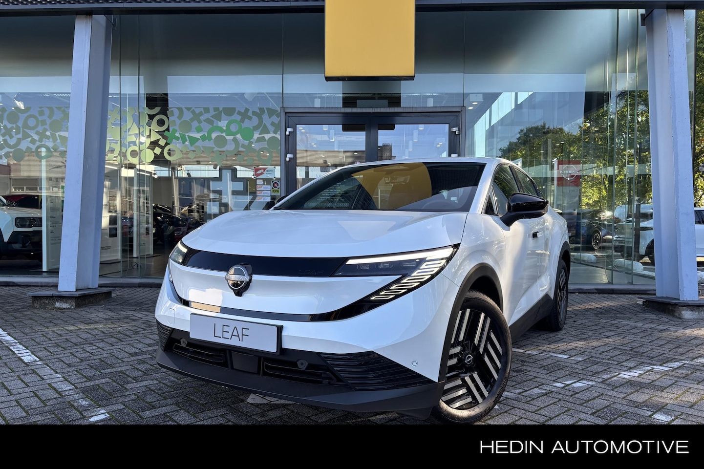 Nissan LEAF - New Engage Plus 52 kWh | NIEUW | INCL. €2000 VOORRAADKORTING| CAMERA | KEYLESS | STOEL/STU - AutoWereld.nl