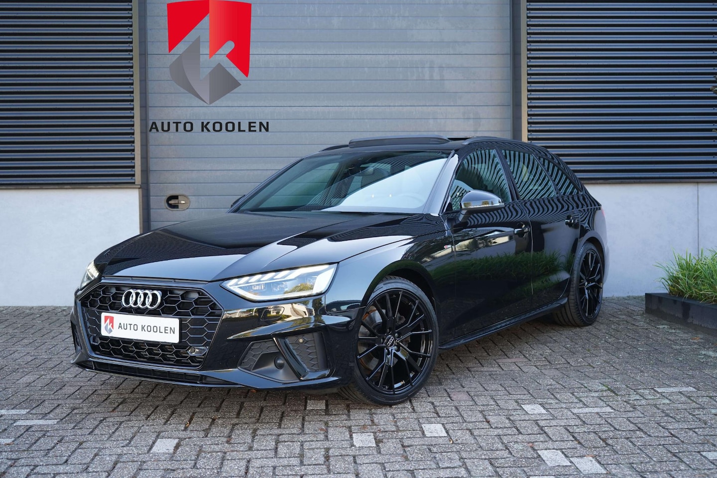 Audi A4 Avant - 35 TFSI S edition /PANO/CAMERA/VIRTUAL - AutoWereld.nl