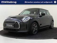 MINI Electric - Yours 33 kWh | Stoelverwarming | Parkeerhulp voor en achter | Carplay | Navigatie |