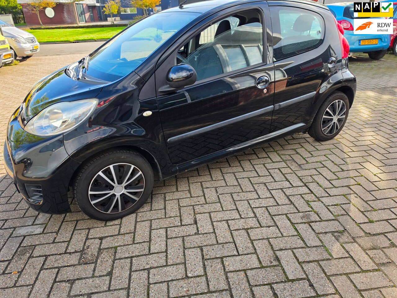 Peugeot 107 - 1.0-12V Sublime 1.0-12V Sublime - AutoWereld.nl
