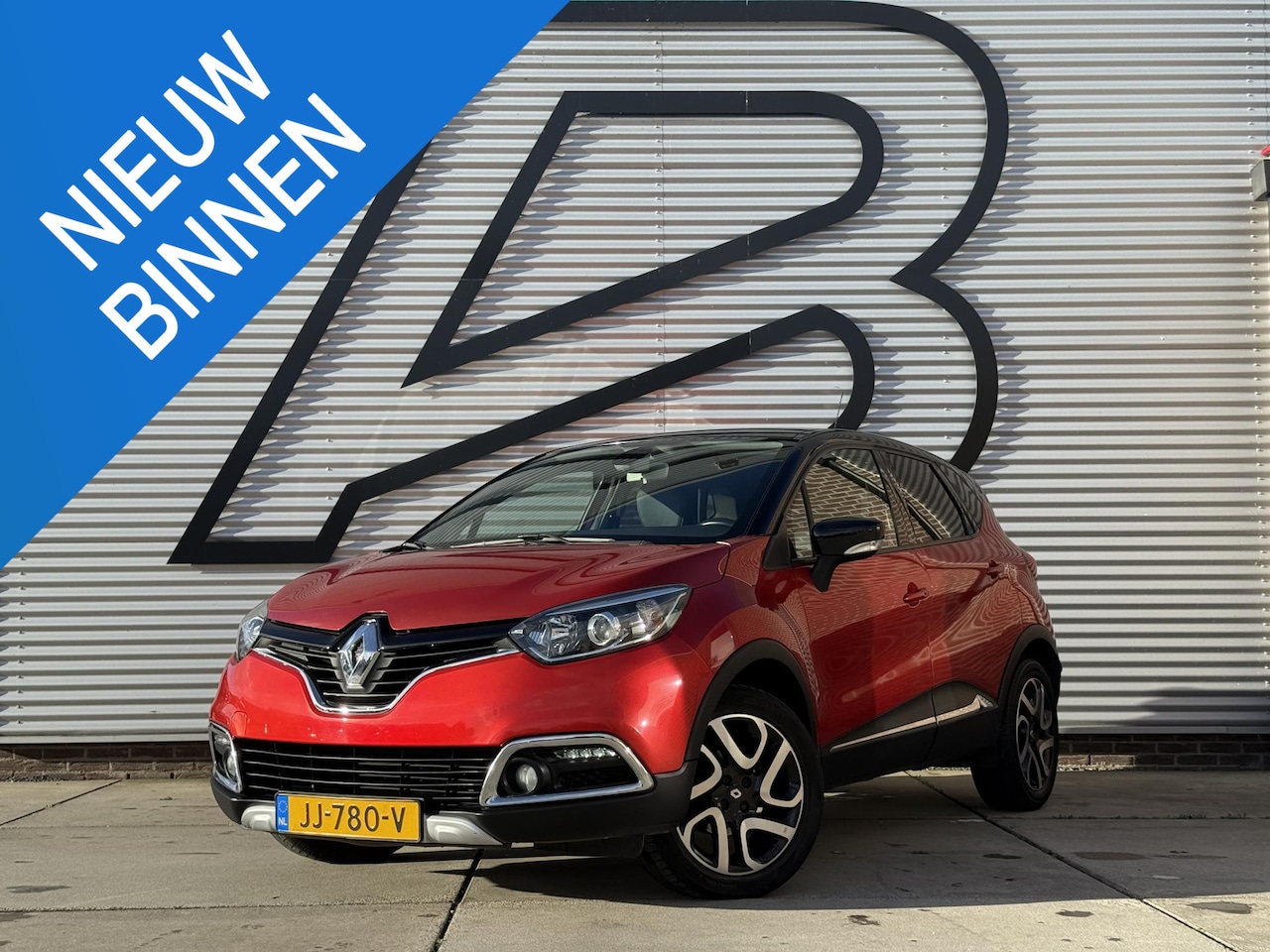 Renault Captur - 0.9 TCe Xmod Navi|Camera|Clima|Cruise|PDC|Trekhaak|Stoelverwarming|Leder|N.A.P|APK tot 04- - AutoWereld.nl