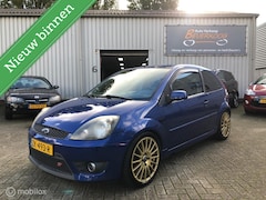 Ford Fiesta - 2.0-16V ST/OZ velgen/sport uitlaat