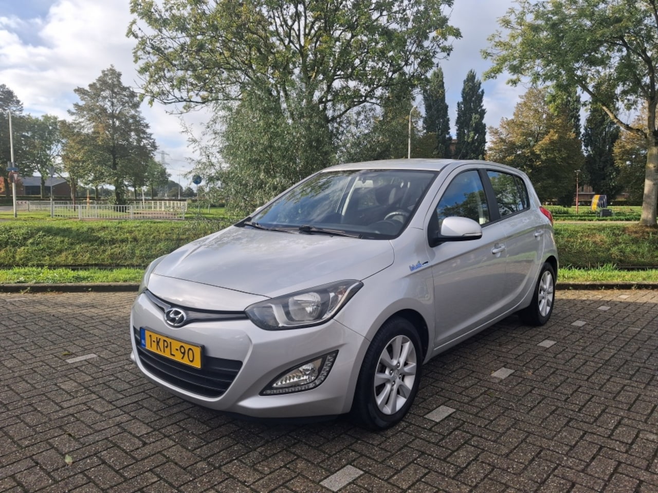 Hyundai i20 - 1.2i i-Deal 1.2i i-Deal - AutoWereld.nl