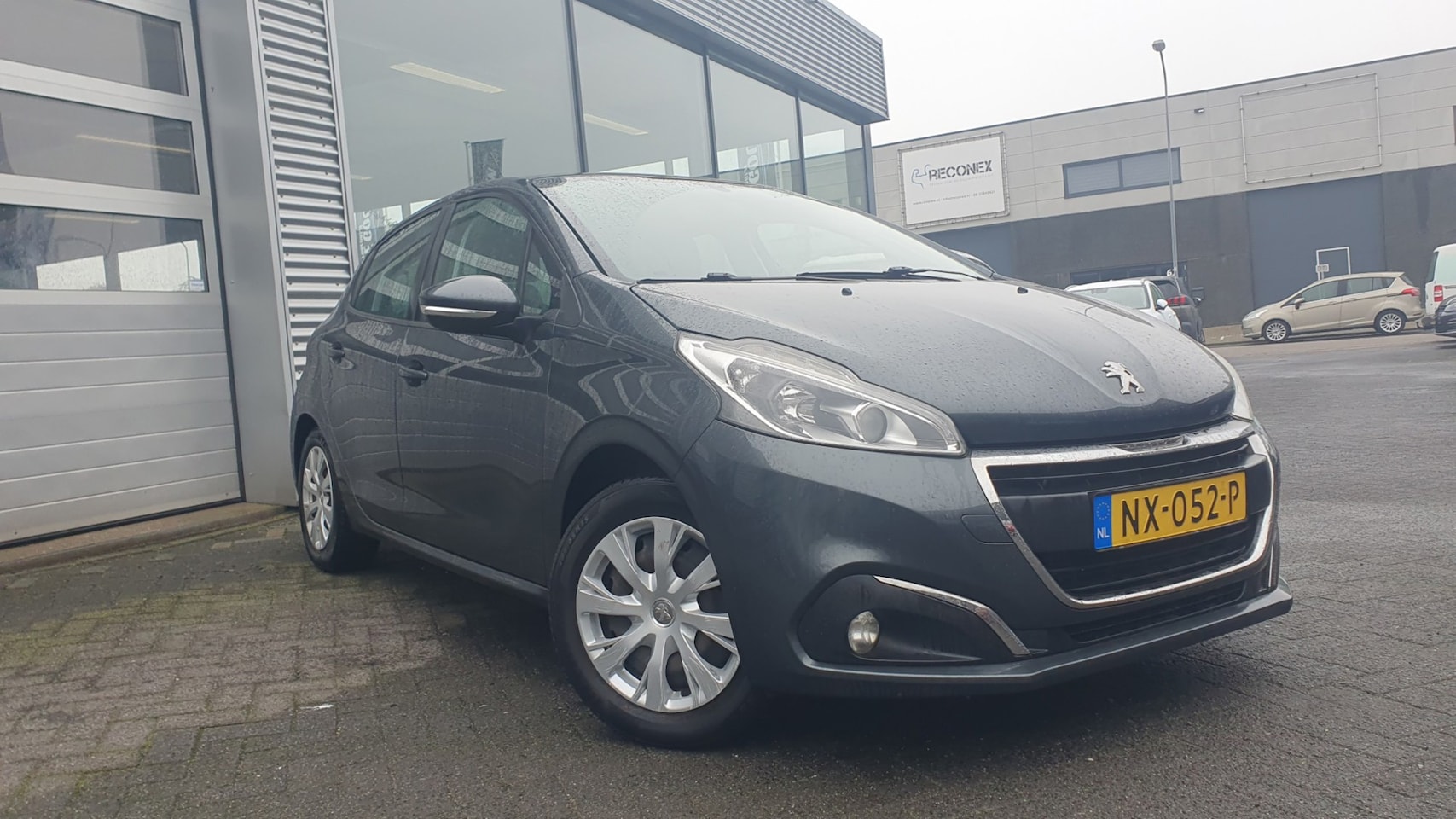 Peugeot 208 - 1.2 PureTech Blue Lion 1.2 PureTech Blue Lion - AutoWereld.nl