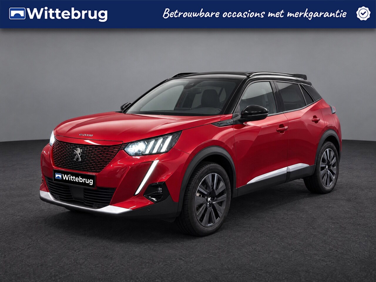 Peugeot e-2008 - EV GT Pack 50 kWh | Alcantara | Schuifdak | Stoelverwarming | Camera | - AutoWereld.nl