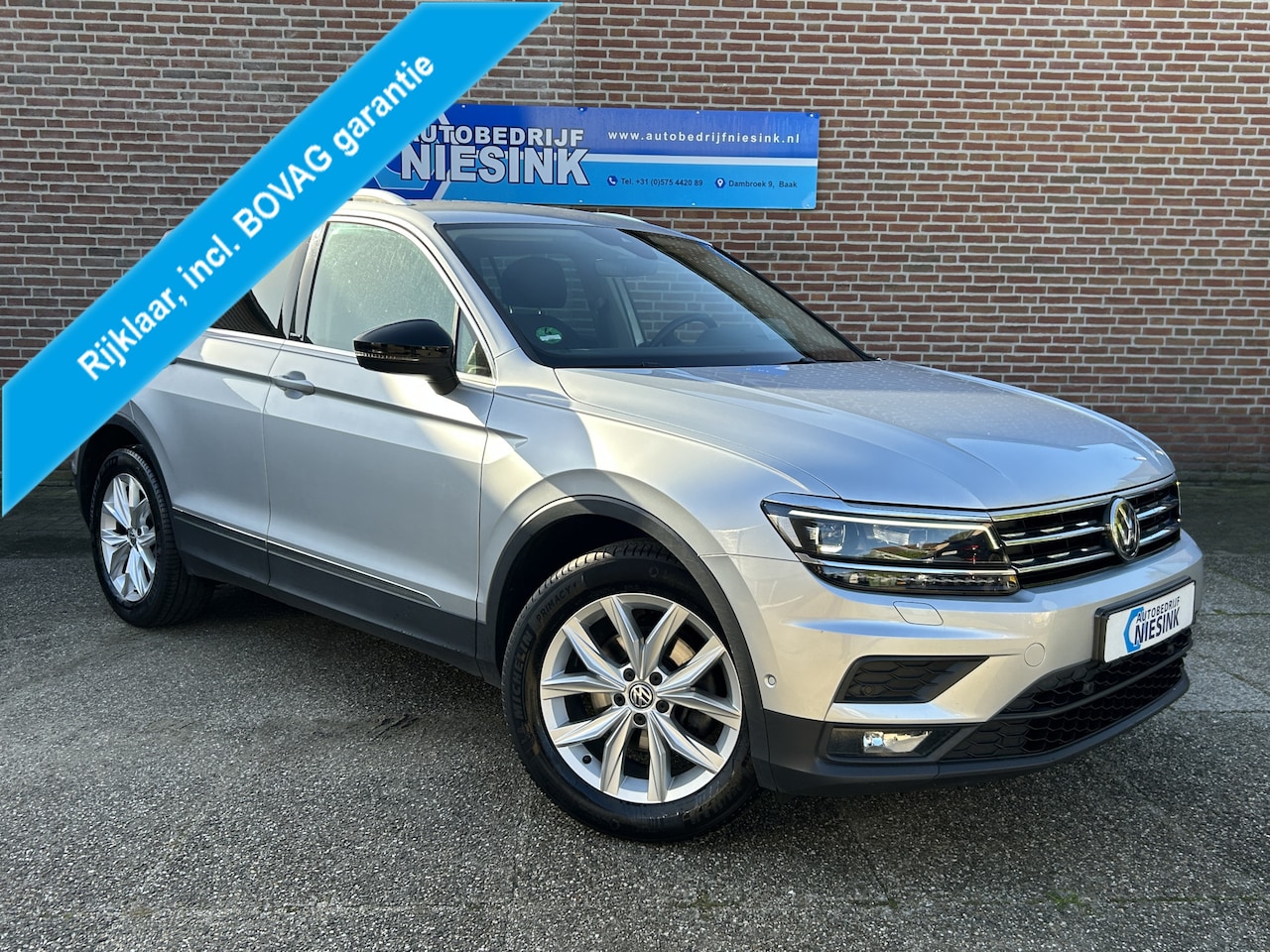 Volkswagen Tiguan - 1.5 TSI IQ-Drive Trekhaak/Blindspot/ACC/Camera/Headup - AutoWereld.nl