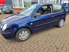 Volkswagen Polo - 1.4-16V