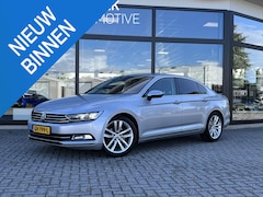 Volkswagen Passat - 1.8TSI Highline CAM/STOELVERW/LEER