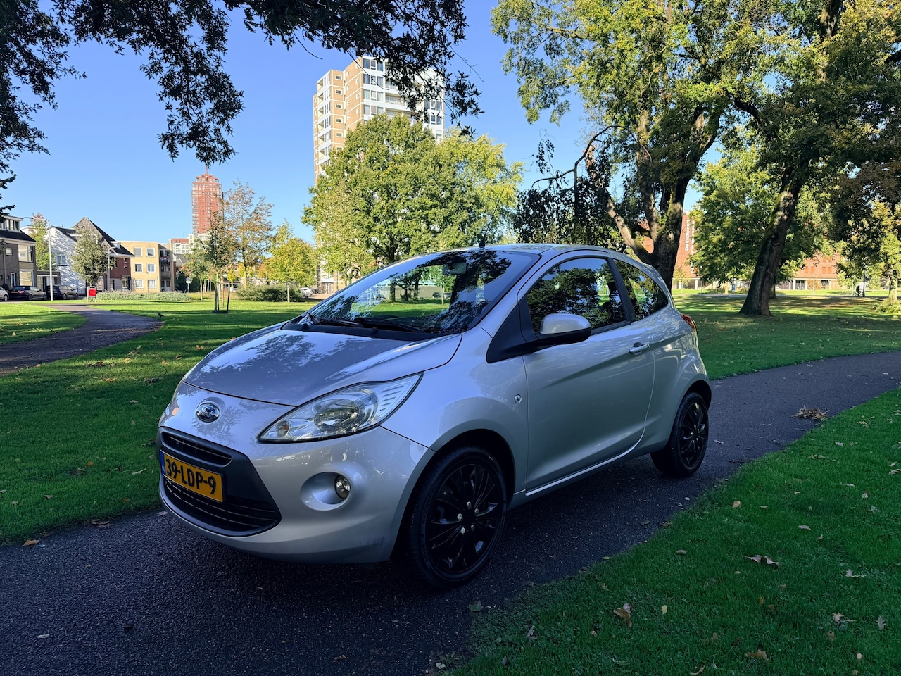 Ford Ka - 1.2 Titanium Top onderhoud-Grote beurt gehad - AutoWereld.nl