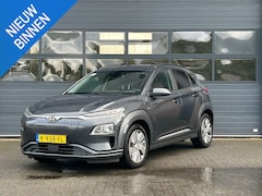 Hyundai Kona Electric - EV FASHION 64 kWh (98% SOH) I 3-FASE LADEN I CLIMATE CONTROL I APPLE CARPLAY