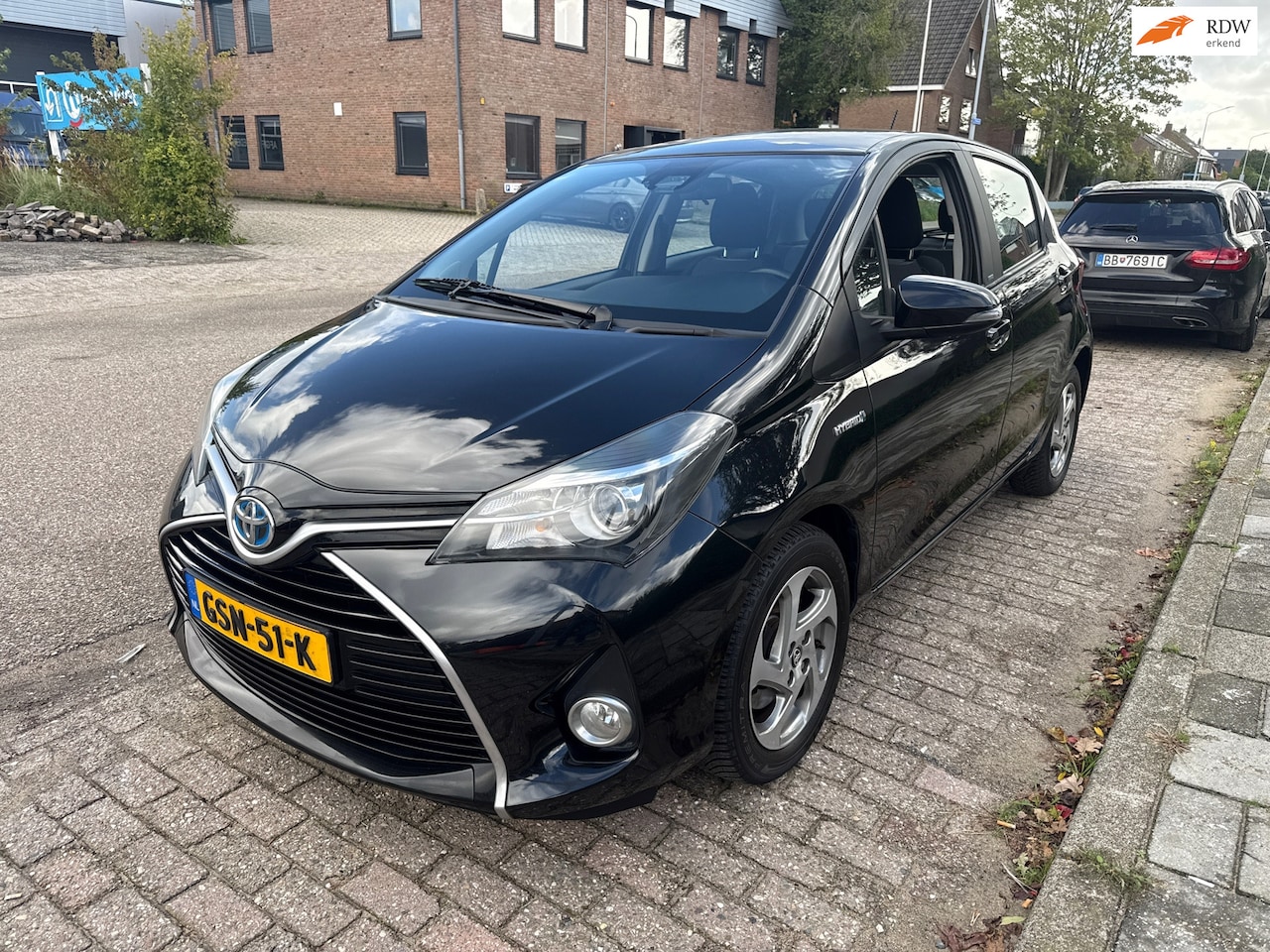 Toyota Yaris - 1.5 Hybrid Trend Bi-Tone 1.5 Hybrid Trend Bi-Tone - AutoWereld.nl