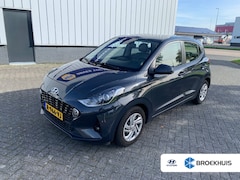 Hyundai i10 - 1.0 Premium l Camera l Automatische Airco l Parkeersensoren l Navigatie l Elektr. Pakket l