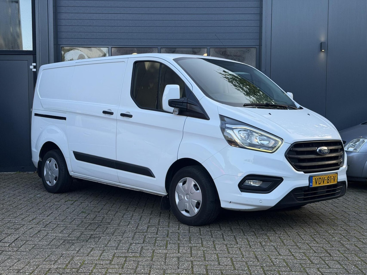 Ford Transit Custom - 280 2.0 TDCI L1H1 Trend | Cruise | airco - AutoWereld.nl