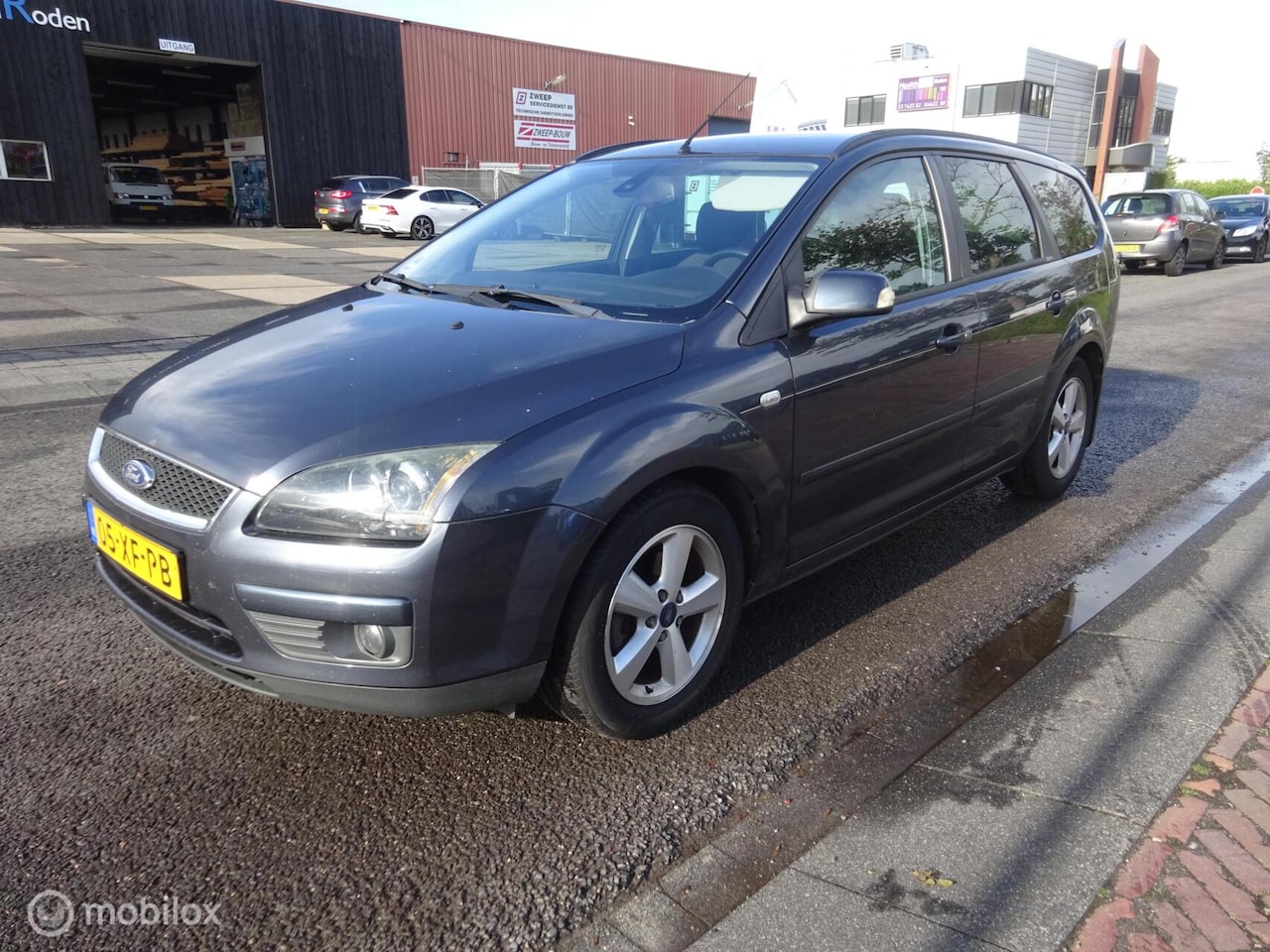 Ford Focus Wagon - 1.6-16V Titanium ZEER NETJES!! - AutoWereld.nl