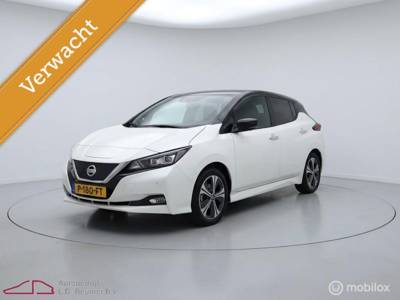 Nissan LEAF - N-Connecta 40 kWh *NL, RIJKLAARPRIJS!* - AutoWereld.nl