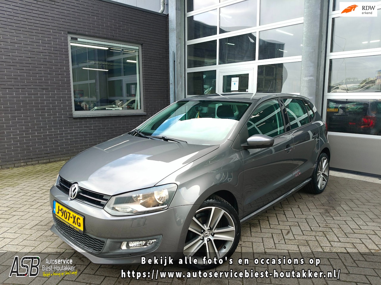 Volkswagen Polo - 1.2 TSI Comfortline | 5-deurs | Airco | Stoelverwarming | 105pk - AutoWereld.nl