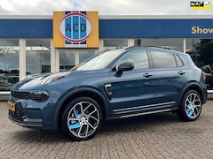 Lynk & Co 01 - 1.5 261pk PHEV 7DCTH | Orig.NL | Zwarte hemel | PanoramaDak | 360 graden Camera | Carplay