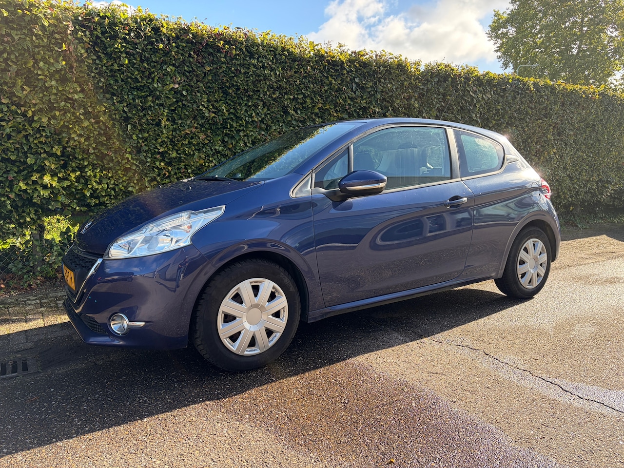 Peugeot 208 - 1.2 VTi Active Airco - AutoWereld.nl