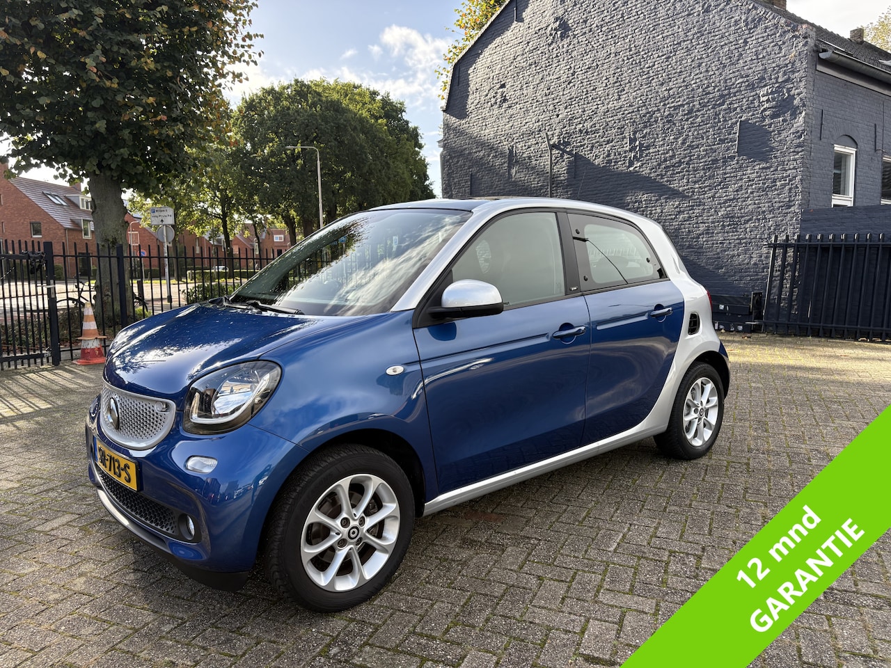 Smart Forfour - 1.0 Prime 1.0 Prime, climate/cruise/panodak/leder/navi - AutoWereld.nl