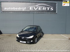 Peugeot 206 - 1.4 Génération Apk 10.10.2027 zeer nette en goed rijdende auto scherpe meeneem prijs