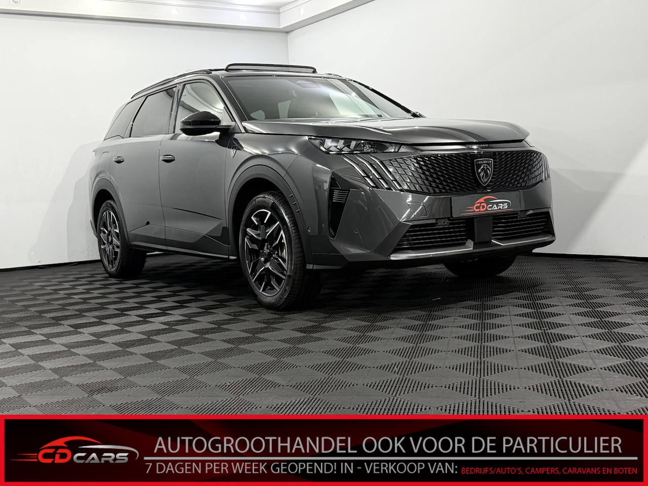Peugeot 5008 - 1.2 Hybrid 145 GT 7p Panoramadak, 360 Camera, Navi, Elektrische achterklep, Memory stoelen - AutoWereld.nl