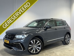Volkswagen Tiguan - 1.4 TSI eHybrid R-Line Business | Trekhaak | Navigatie | LM Velgen 20" | Cruise Control Ad