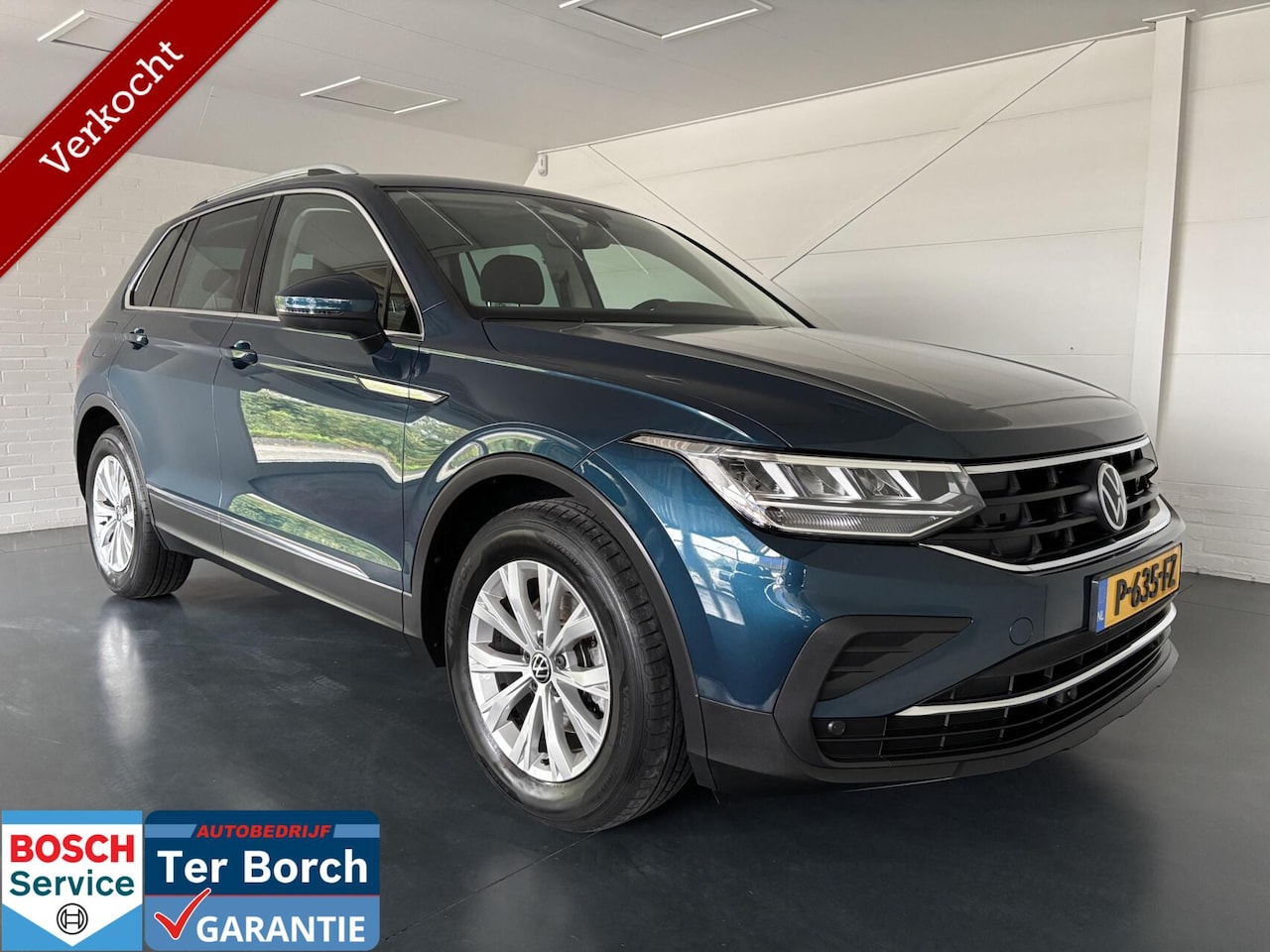 Volkswagen Tiguan - 1.5 TSI Life Business 1.5 TSI Life Business,LED.Virtual,Key-less - AutoWereld.nl