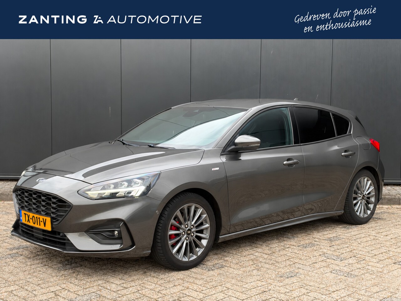 Ford Focus - 1.0 E.B. ST Line Business | B&O | Adapt. Cruise | 100% OH Historie | Orig. NL | Camera | F - AutoWereld.nl