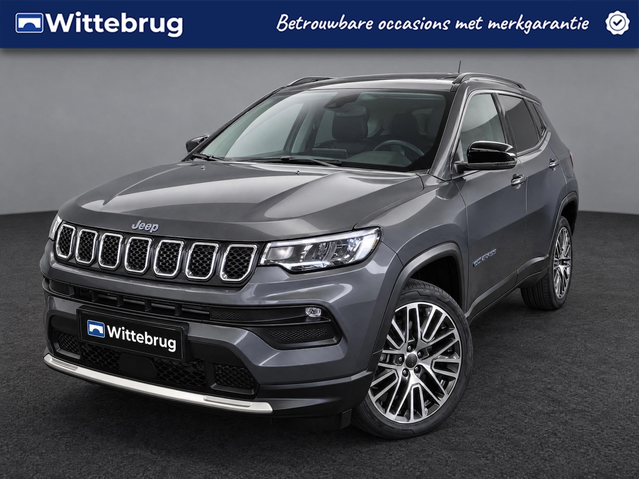 Jeep Compass - 4xe 240 Plug-in Hybrid Electric Limited met o.a. Panoramadak, Camera en Navigatie! - AutoWereld.nl