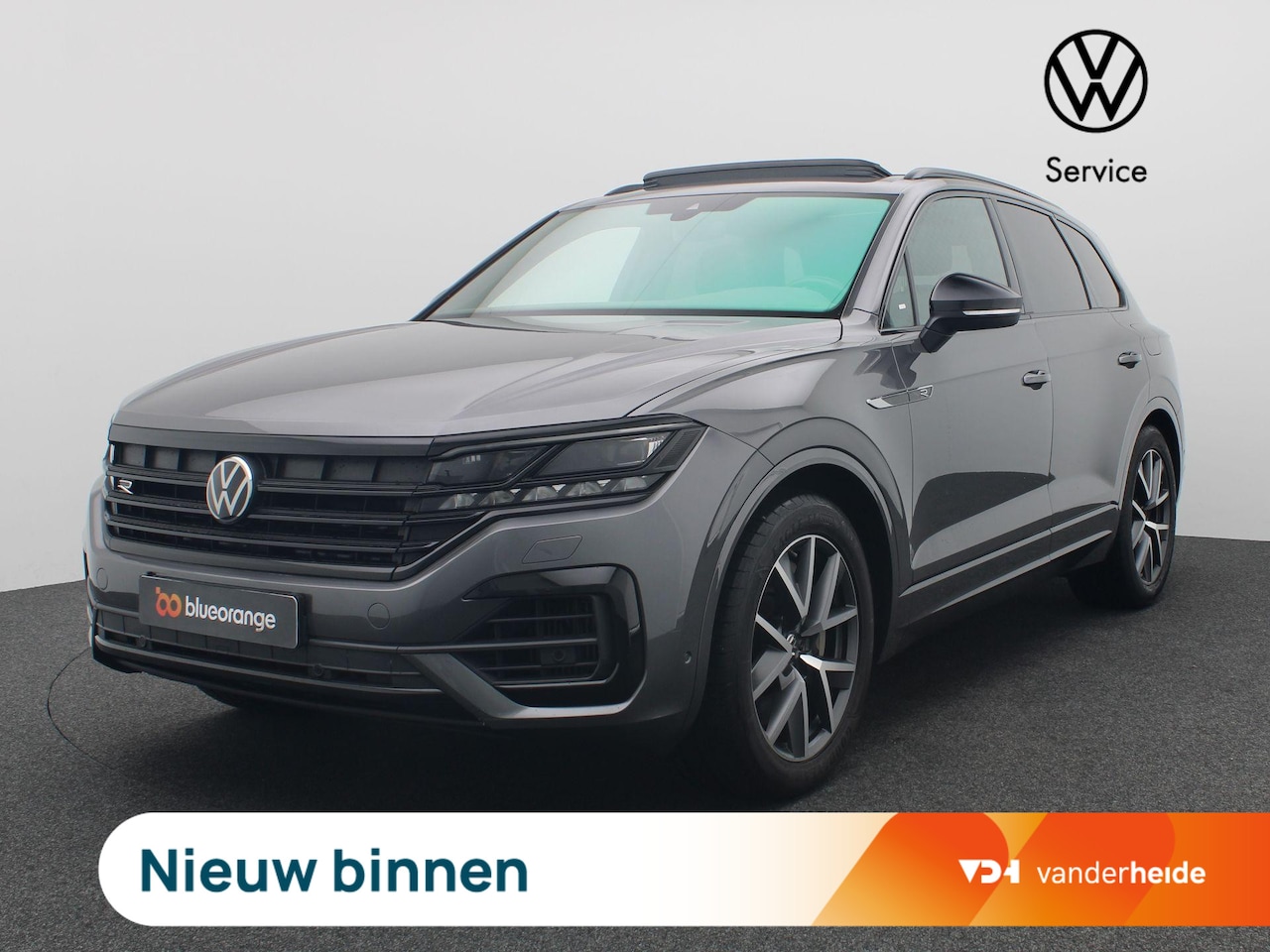 Volkswagen Touareg - 3.0 TSi eHybrid 4MOTION R 462PK Aut. SOH 86%, Panoramadak, Trekhaak, Alarm, Keyless, Side - AutoWereld.nl