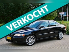 Volvo S60 - 2.4 Momentum|automaat|stoelverwarming|airco|navi