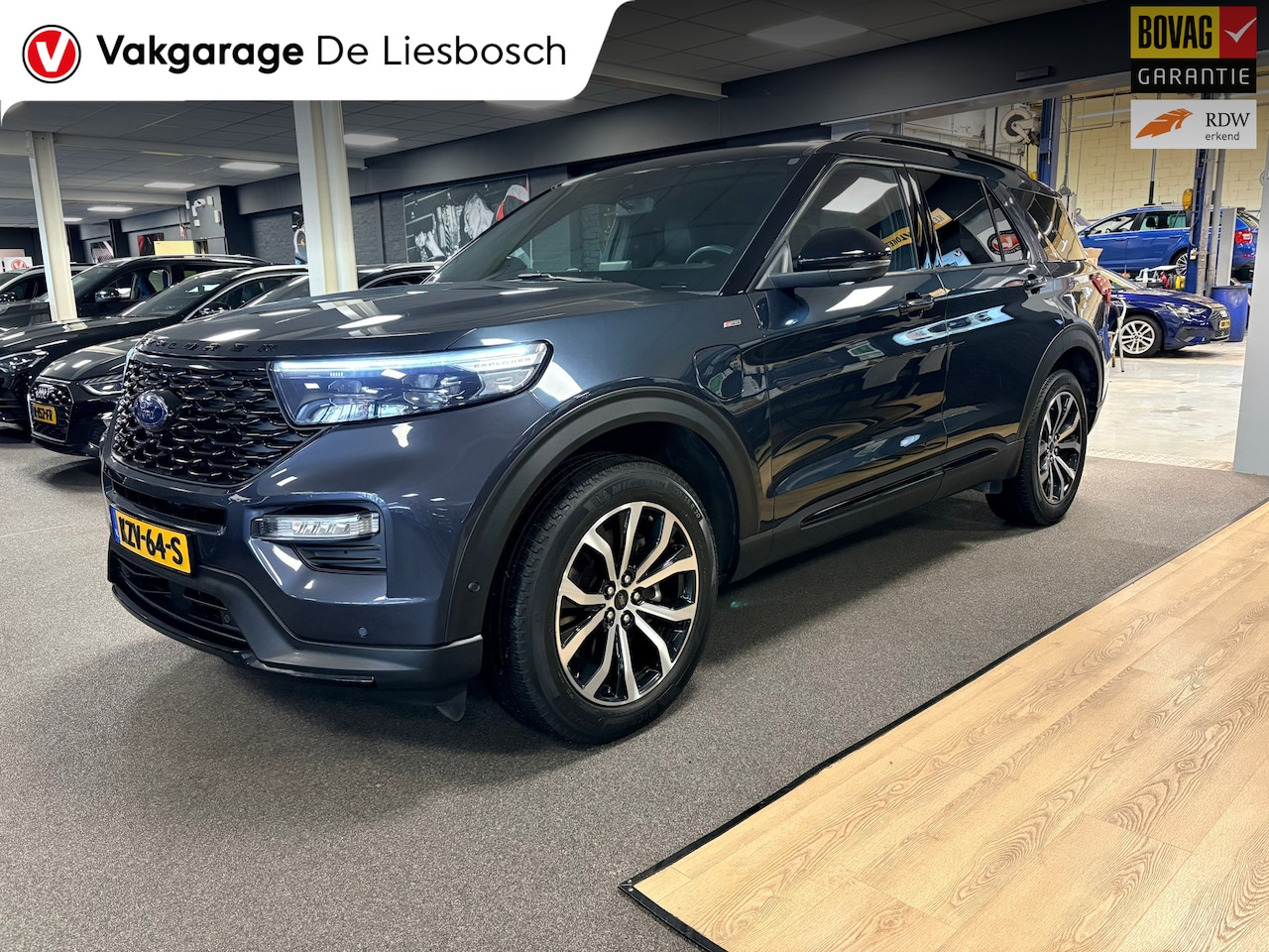 Ford Explorer - 3.0 V6 EcoBoost PHEV ST-Line 7persoons / panorama-dak / stuur en stoelverwarming / leder / - AutoWereld.nl