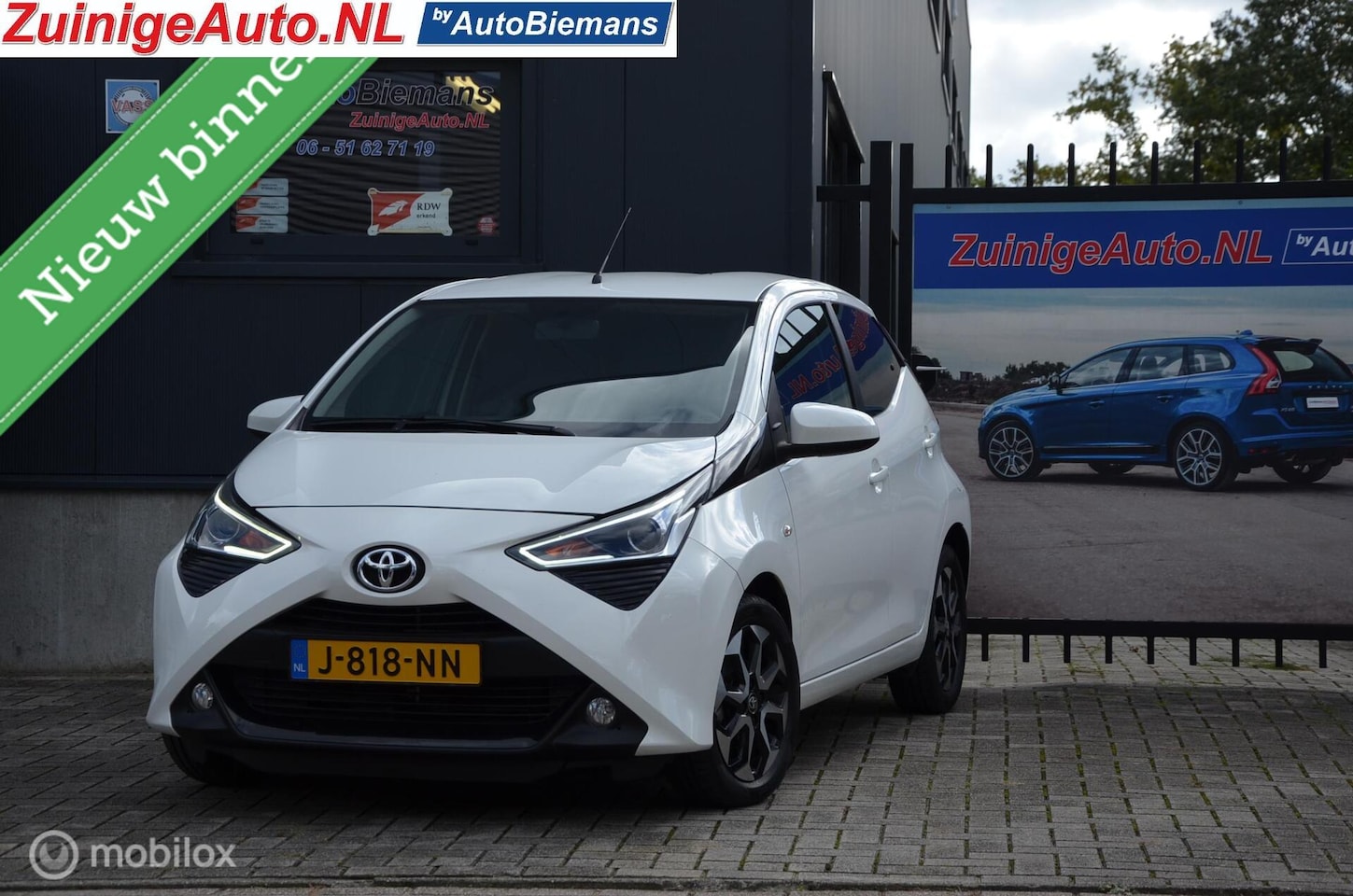 Toyota Aygo - 1.0i Automaat X-joy Full Options NL auto - AutoWereld.nl