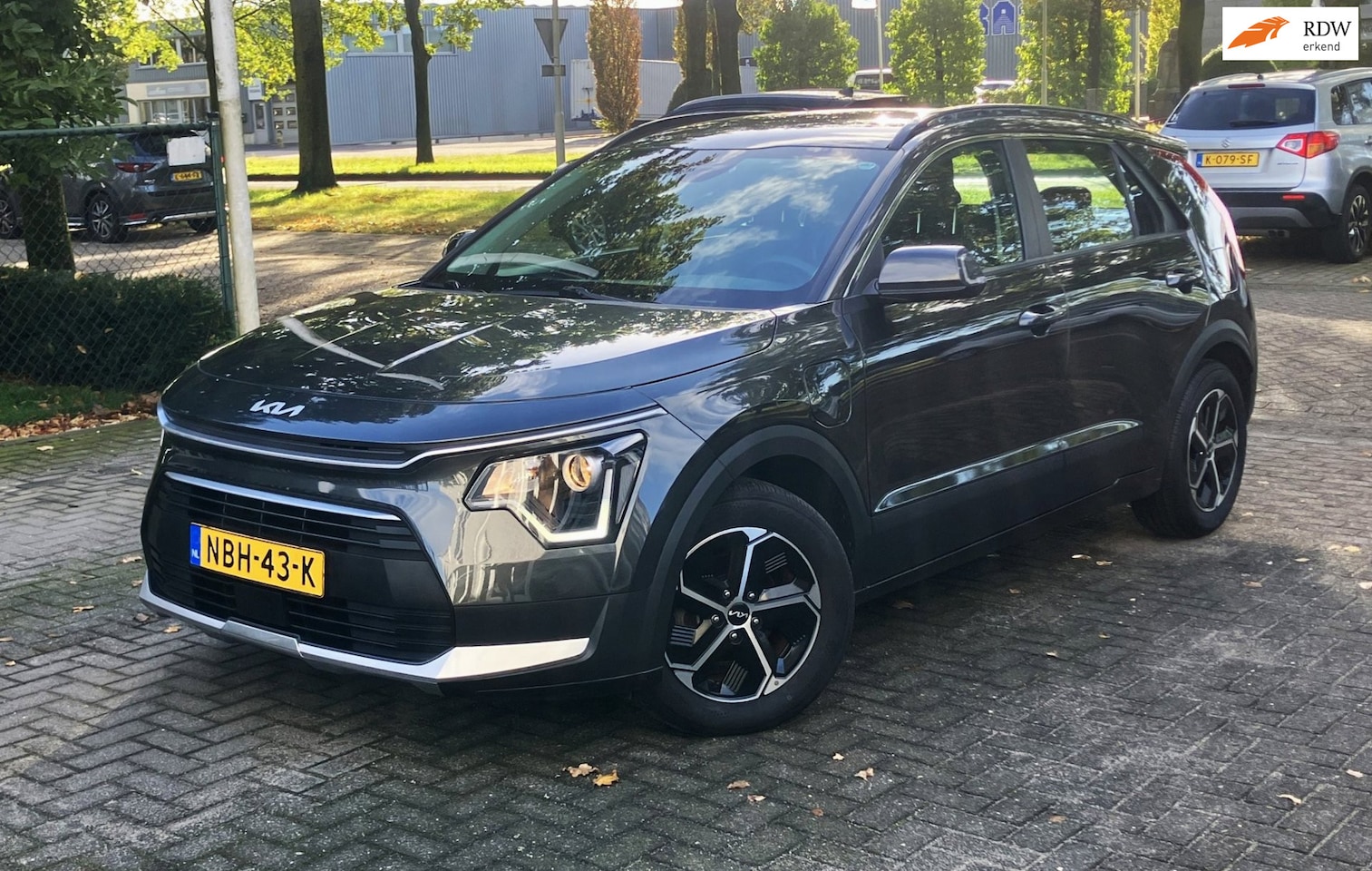 Kia Niro - 1.6 GDi PHEV DynamicLine Plug in Carplay Navi Camera Trekhaak - AutoWereld.nl